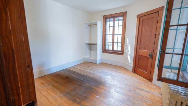 21 Hungerford Terrace Unit 1