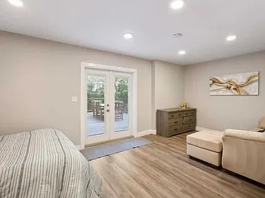 Studio - living room area - 755 Fern Ave Apartment Unit In-Law