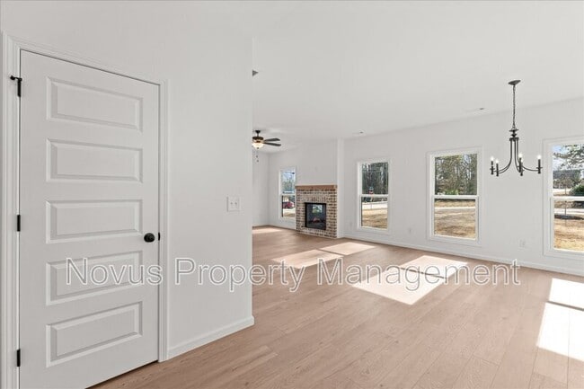 Photo - 107 Burns Rd