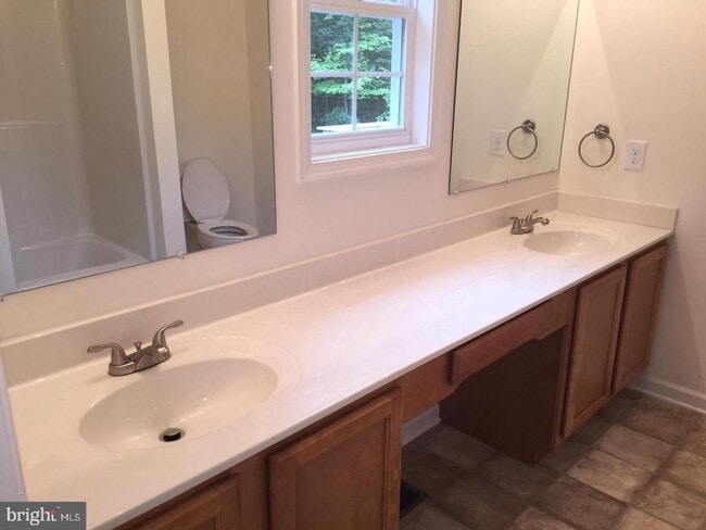 Photo - 160 Tabasco Ln