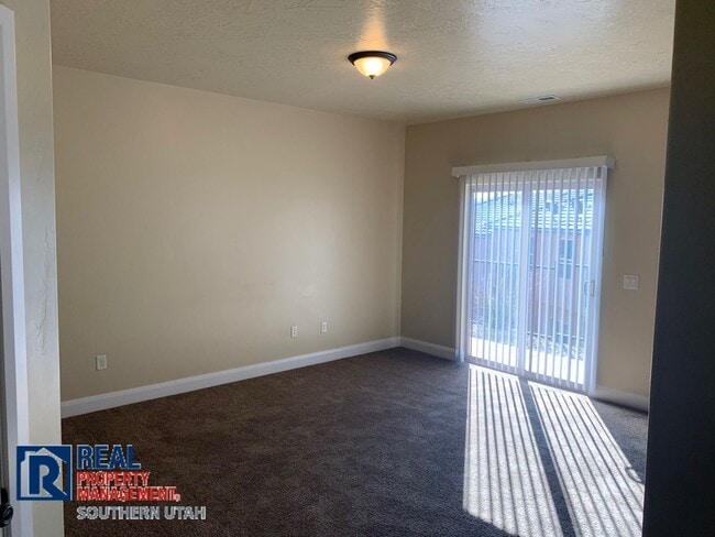 Photo - MILLCREEK SPRINGS TOWNHOME