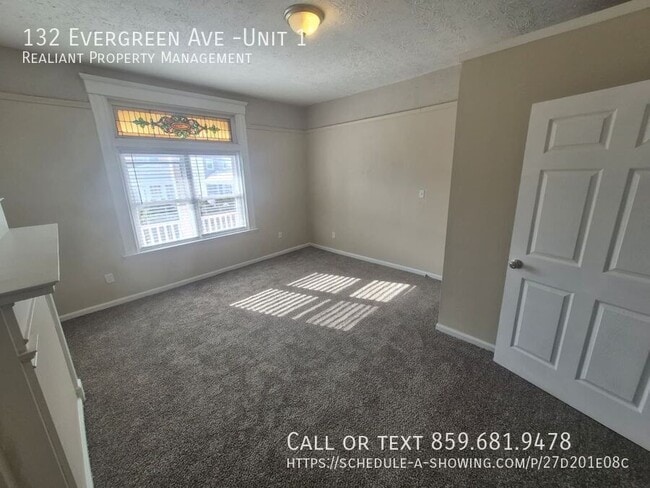 Photo - 132 Evergreen Ave
