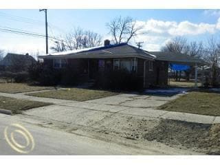 Building Photo - Stunning 3 Bedroom Brick House, near Gratiot in Roseville, freshly remodeled!