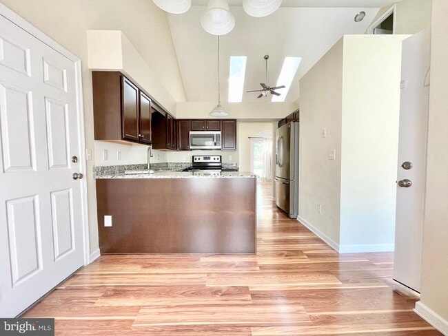 Photo - 183 Stoney Dr