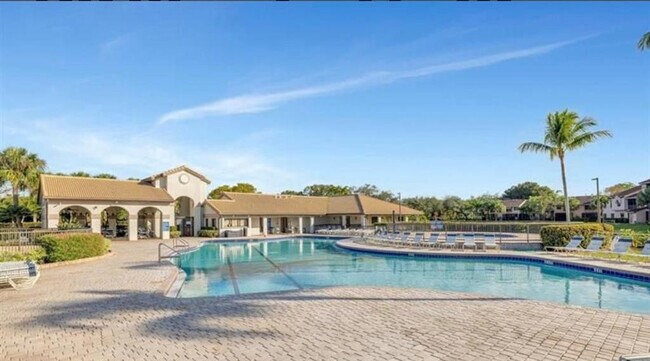 Photo - 10701 NW 14th St