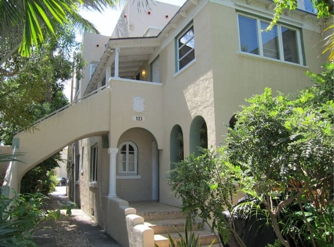 Photo - 123 S Golfview Rd