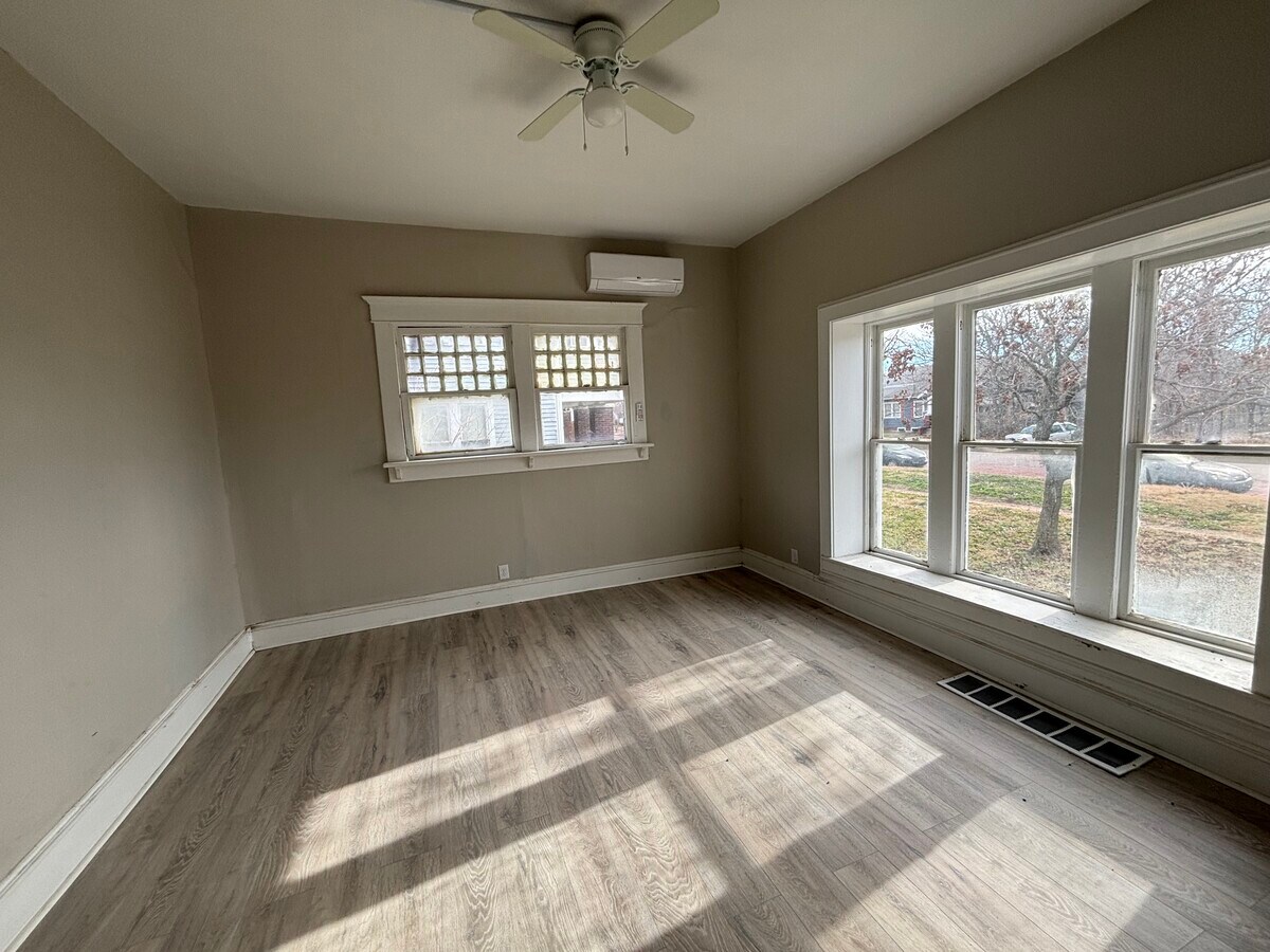 Photo - 14 E 6th Ave Unidad 1