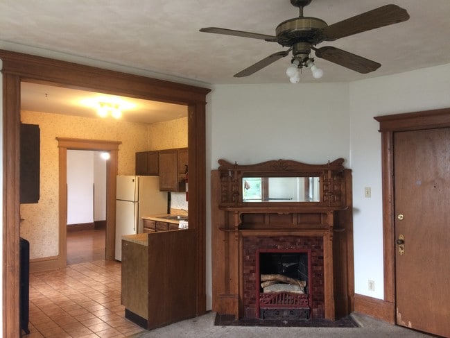 Photo - 802 Grand Ave