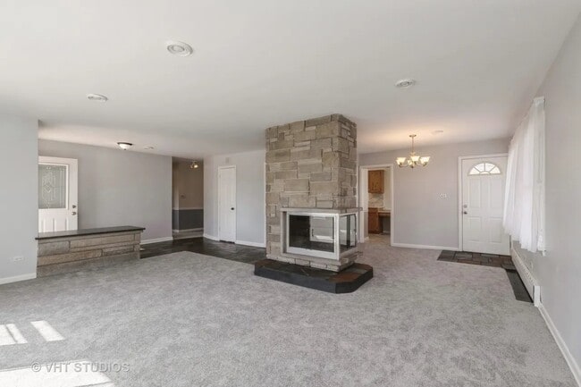 Photo - 942 Raleigh Rd