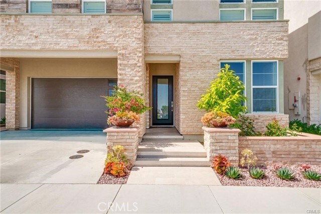 438 Sycamore Dr