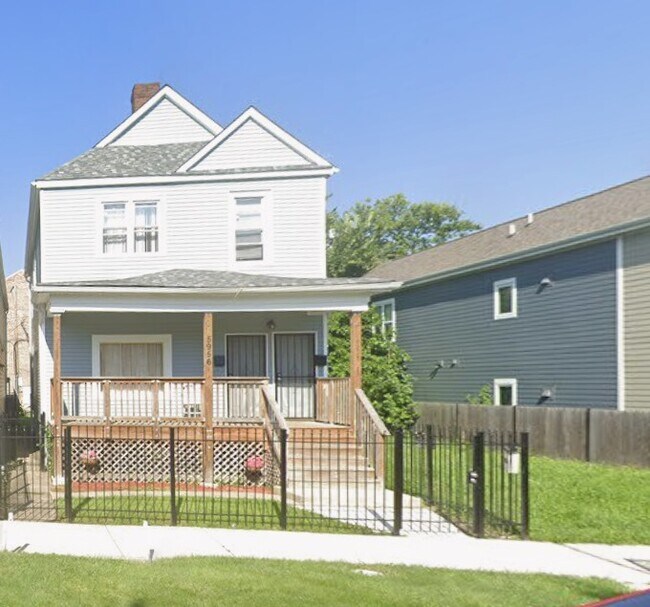 Building Photo - JDR Unit 2