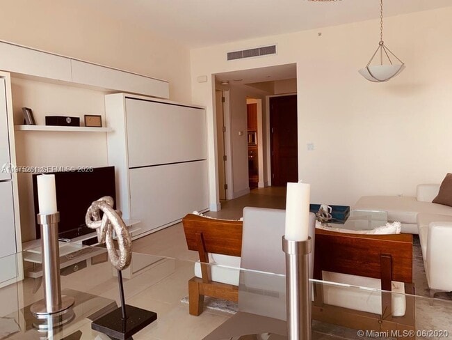 Photo - 1425 Brickell Ave Unidad 43D