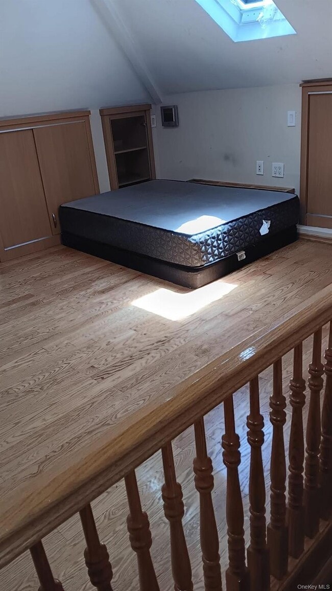 Photo - 175-07 73rd Ave