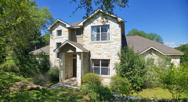 Building Photo - Secluded Hill Country home on huge lot! Gorgeous home in tranquil setting!