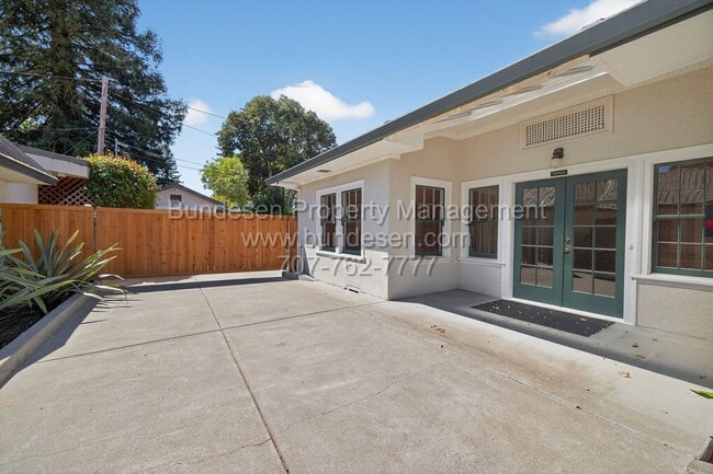 Photo - 612 Petaluma Blvd S