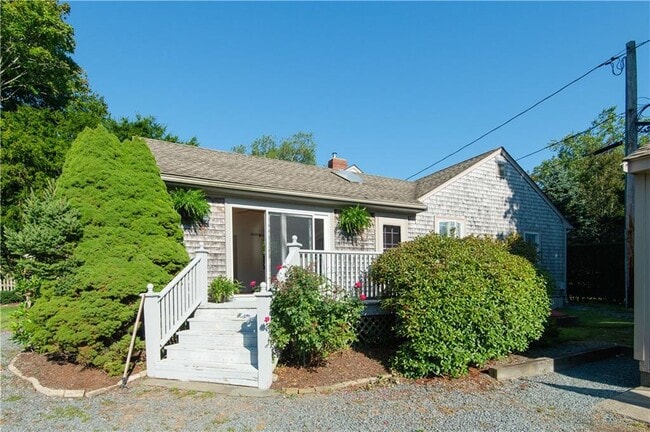Building Photo - 615 Buena Vista Ave Rental