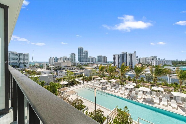 Building Photo - 580 72nd St Unit 704 Rental