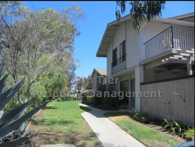 Building Photo - AVAILABLE NOW!! Newly Remodeled UTC/UCSD Condo | Modern Living in the Heart of San Diego