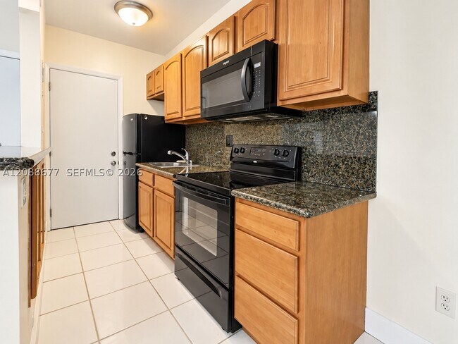 6310 SW 79th St Unit 3