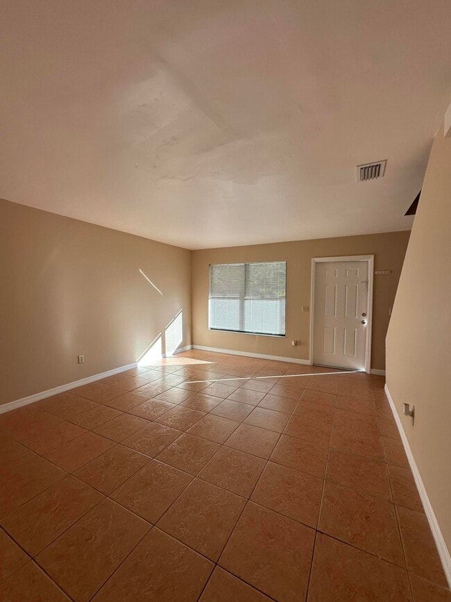 Photo - 954 Louisiana Ave