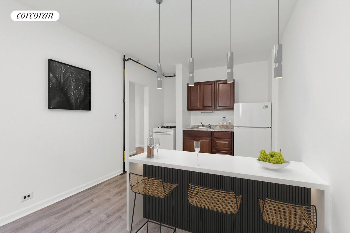 Photo - 201 W 108th St