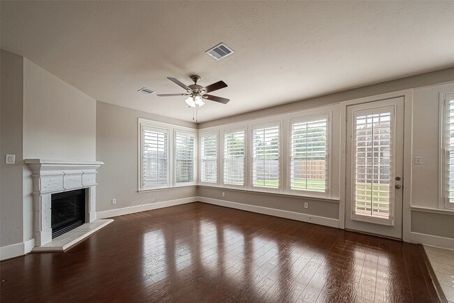 Photo - 11223 Switchgrass Ln