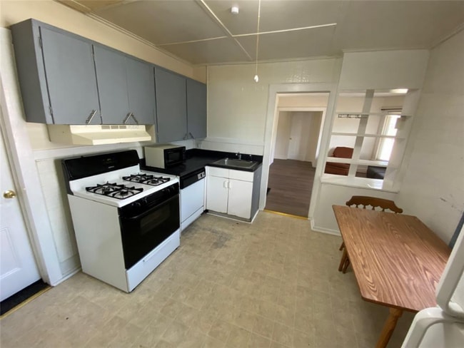 Photo - 21 Lincoln Ave Unidad Apt 2