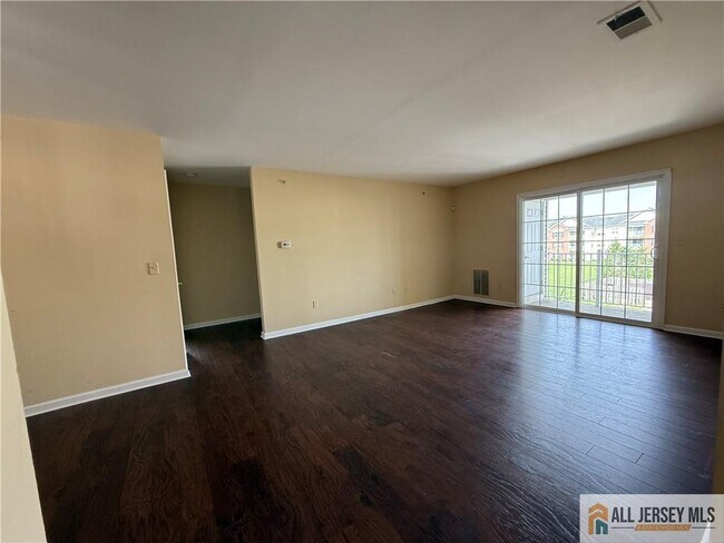 Photo - 1338 Fernwood Ct Unit 1338