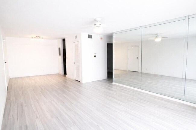 Photo - 6521 Bay Club Dr Unidad 4