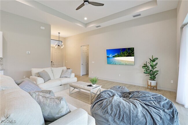 Photo - 217 NW 36th Ave