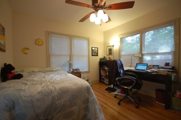 Photo - 4406 Bennett Ave