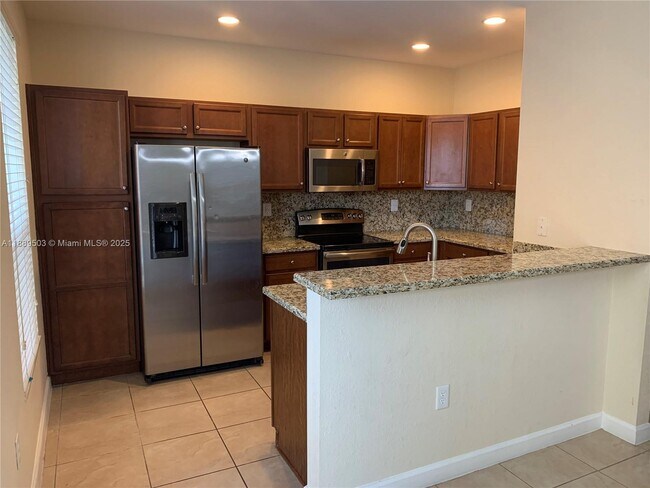 Photo - 9205 SW 170th Pl