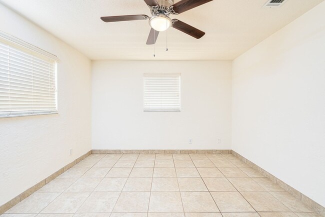 Photo - 3 Bedroom Home in Port Orange