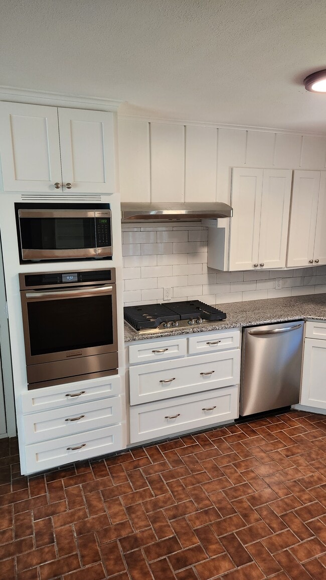 Photo - 3114 Tanglewood Dr