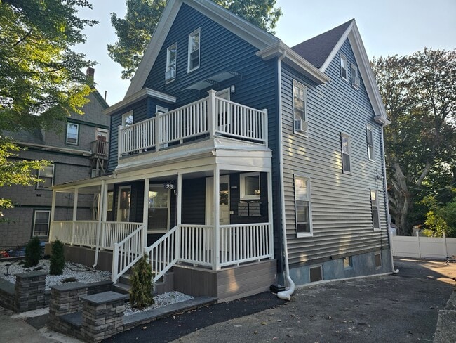 Photo - 23 Wabeno St Unidad 1st Floor B