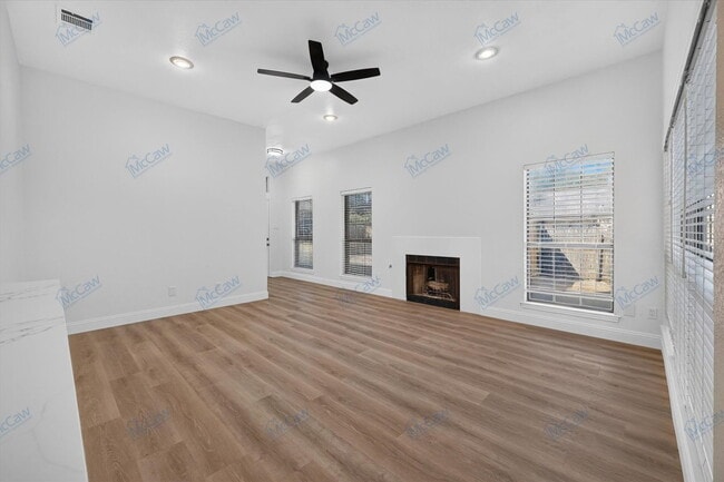 Photo - 1248 W Hudgins St