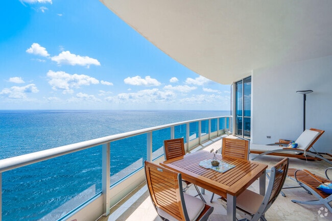 Building Photo - 1600 S Ocean Blvd Unit #Mph02 Rental