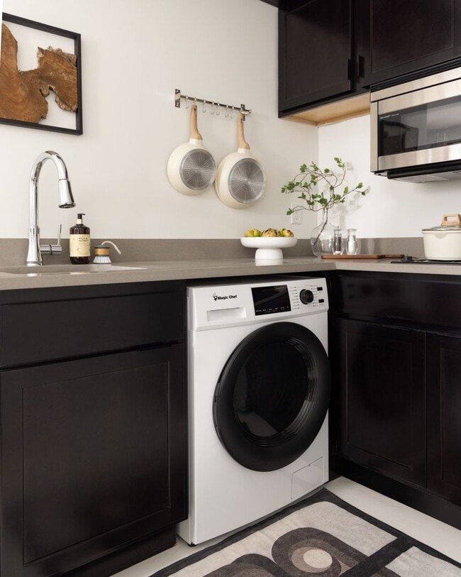 Photo - Signal Hill Studios