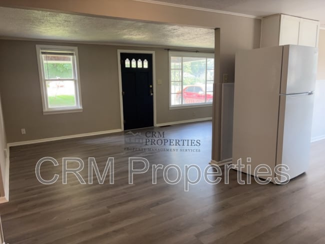 Photo - 1019 N McCann St