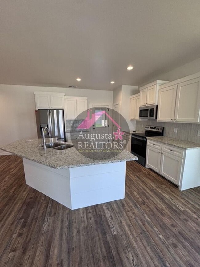Photo - Sawdust Duplex Unit 8142