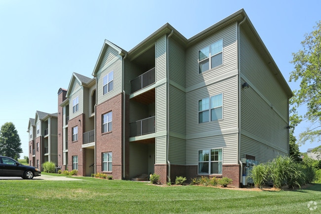 Academy Park Apartments