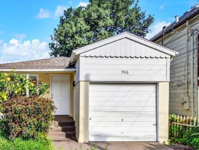 Photo - Spacious & Updated 2 BR / 1 BA Home in North Oakland – Move-In Ready!