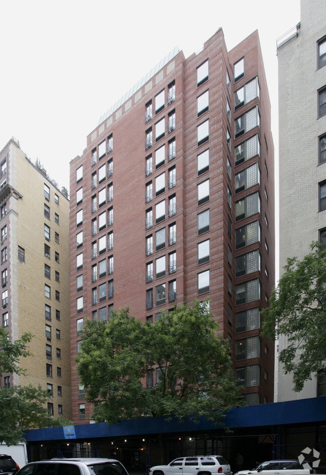 Primary Photo - Park Avenue Medical Arts Center