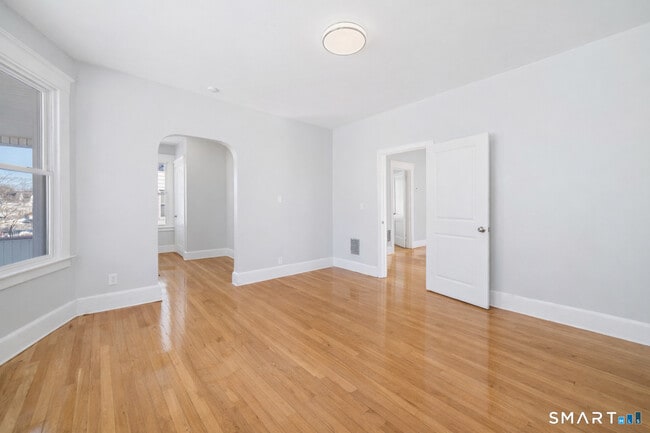 Photo - 196 Center St Unit 2