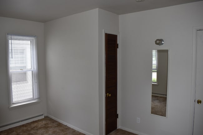 Photo - 608 S Franklin St Unit B