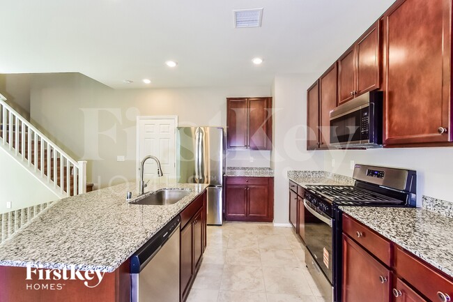 Photo - 1106 E Dorrell Ln