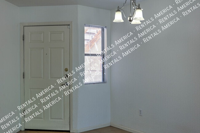 Photo - 7255 E Snyder Rd