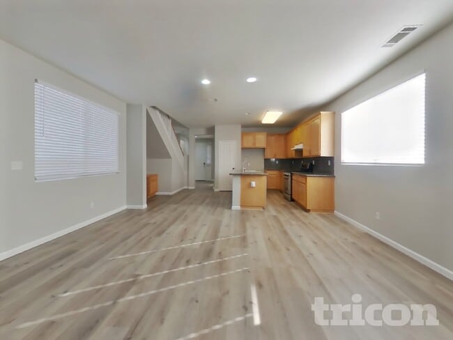 Photo - 1895 Bramblewood Dr