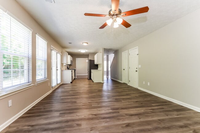 Photo - 1348 Blazing Star Rd SE