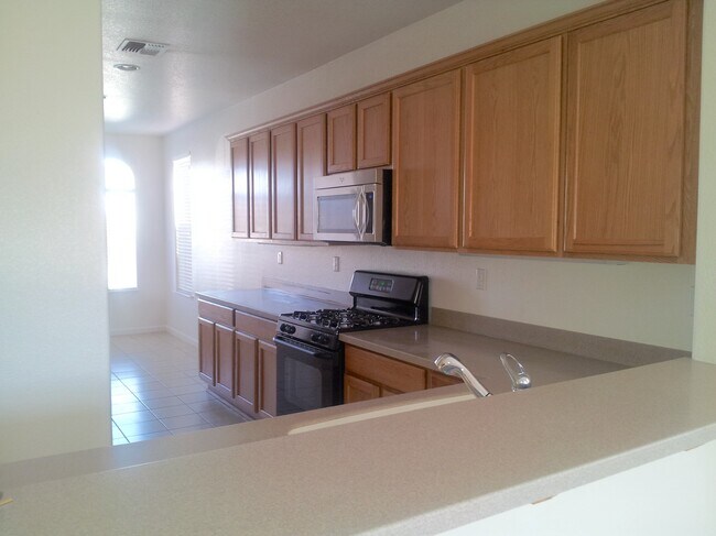 Photo - 1945 Glenveagh Ln